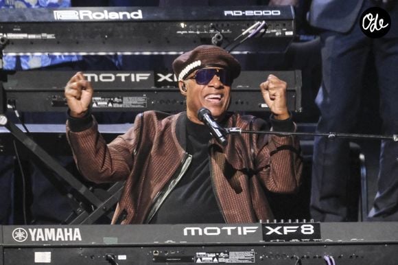 Stevie Wonder lors de l'intronisation de la nouvelle maire de Los Angeles, le 11 décembre 2022. Copyright : Backgrid USA / Bestimage