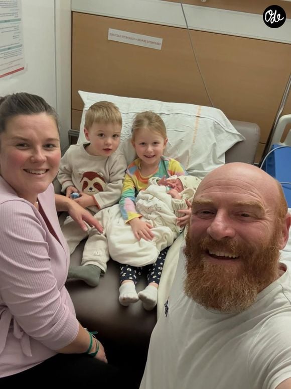 Jérôme et Lucile (L'amour est dans le pré) ont accueilli leur troisième bébé : une petite fille appelée Lily-Rose.
