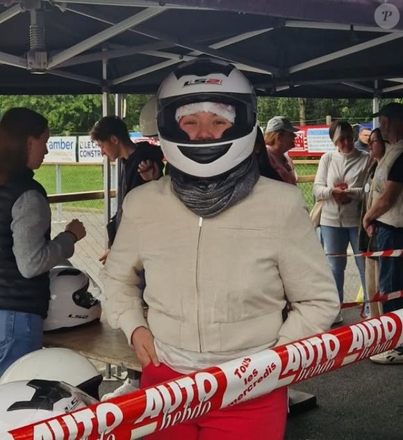 Flavie ex-candidate de l'amour est dans le pré immortalisée sur Instagram (Capture d'écran).