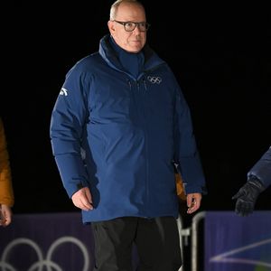 Le prince Albert et la princesse Charlène de Monaco et leurs enfants, le prince Jacques de Monaco et la princesse Gabriella de Monaco assistent à la remise des prix de l'équipe mixte de skeleton lors des jeux olympiques d'hiver de Milan-Cortina 2026 le 15 février
Zuma Press/Bestimage