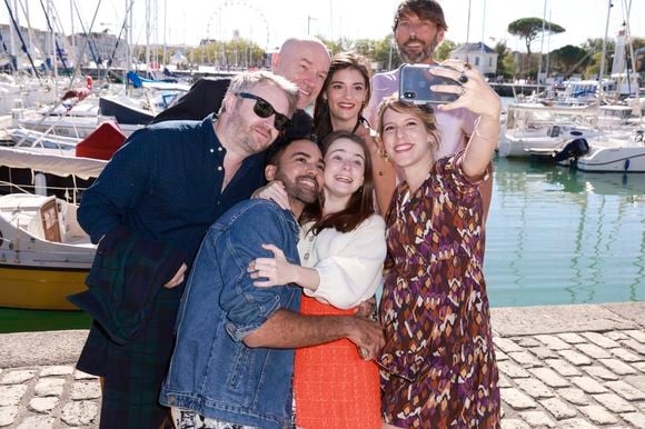 Thibaud Vaneck, Pierre Martot, Eleonore Sarrazin, , Laurent Kérusoré, 
Joakim Latzko, Marie Mallia, Léa François
Le festival de fiction TV de La Rochelle samedi 17 septembre 2022. © Christophe Aubert via Bestimage