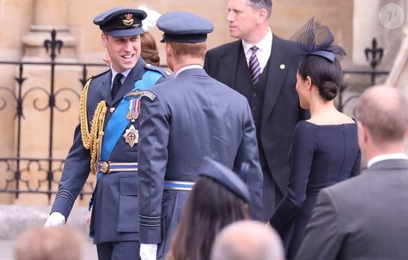 Le prince William, duc de Cambridge, le prince Harry, duc de Sussex et Meghan Markle, duchesse de Sussex (habillée en Dior Haute Couture par Maria Grazia Chiuri) - Arrivées de la famille royale d'Angleterre à l'abbaye de Westminster pour le centenaire de la RAF à Londres. Le 10 juillet 2018 (Agence / Bestimage).