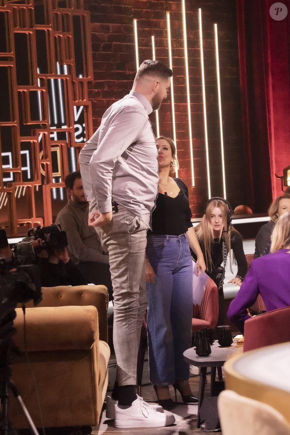 "Du fait de mon physique, je reçois beaucoup de demandes pour des émissions de télévision. Mais je fais toujours en sorte d'accepter des projets à mon image, avec du sport, l'idée de se battre pour une cause, une association"

Exclusif - Vincent Pourchot, Léa Salamé - Sur le plateau de l'émission OEED (On Est En Direct) présentée par L.Salamé et L.Ruquier - Paris le 23/04/2022 - © Jack Tribeca / Bestimage No web pour Belgique et Suisse