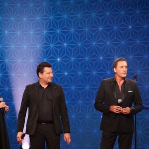 Exclusif - Caterina Murino, Laurent Gerra, Dany Brillant, Faustine Bollaert, pour les surprises lors de l'enregistrement de l'émission "La Boîte à secrets", présentée par F.Bollaert et diffusée le 10 octobre 2025 sur France 3, dans les studios du Lendit à Saint-Denis, Seine Saint-Denis, France, le 22 septembre 2025. © Jack Tribeca/Bestimage