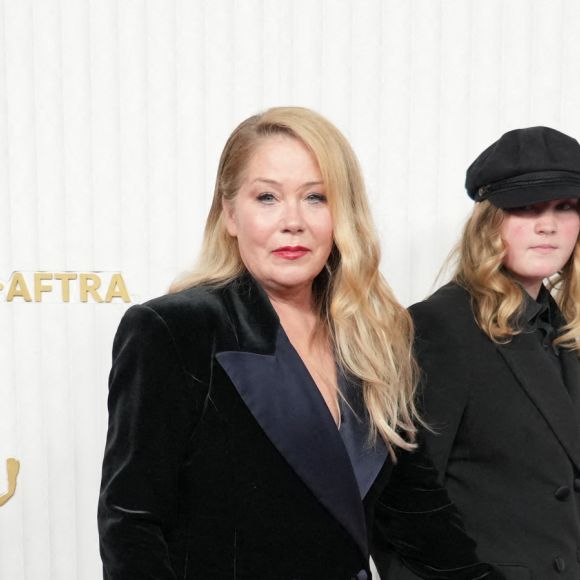 Christina Applegate et sa fille Sadie Grace LeNoble - 29e cérémonie des Screen Actors Guild Awards au Fairmont Century Plaza de Los Angeles. Le 26 février 2023. @ Sthanlee B. Mirador/SPUS/ABACAPRESS.COM