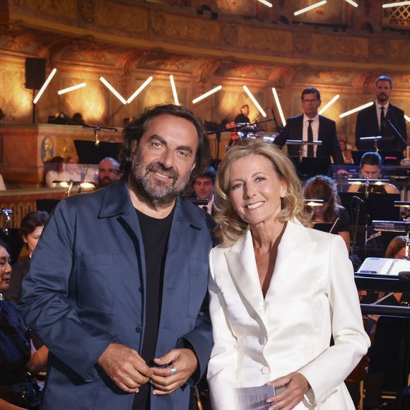 Claire Chazal et André Manoukian lors de l'enregistrement de l’émission Le Grand Echiquier - Spécial Claude François présentée par C.Chazal et A.Manoukian et diffusée le 13 janvier sur France, à l’Opéra royal du château de Versailles, le 16 septembre 2025.

© Jack Tribeca/Bestimage