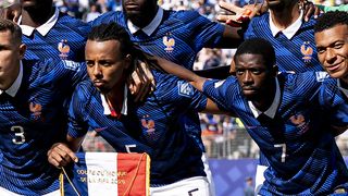 Mike Maignan, Jules Koundé, Aurélien Tchouaméni ... Loin des terrains, ces stars de l'équipe de France de football s'associent pour un projet couronné de succès