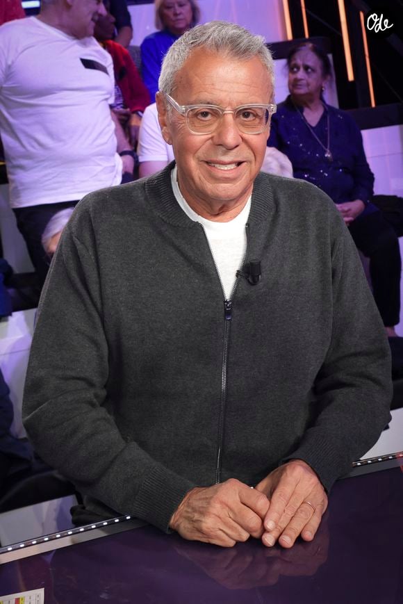 Exclusif - Jean-Michel Cohen, sur le plateau de l’enregistrement de l’émission « Face à Hanouna » présentée par C.Hanouna et diffusée sur C8 le 24 novembre 2024, à Paris, France, le 21 novembre 2024. © Jack Tribeca / Bestimage