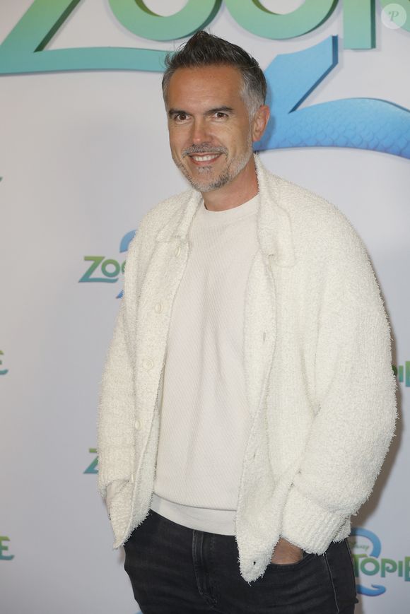 Maxime Chattam à la première de Zootopie 2 au Grand Rex à Paris le 22 novembre 2025.

© Christophe Aubert via Bestimage