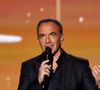 En effet, la star de TF1 s'apprête à présenter sa nouvelle exposition "Les Grands Âges" au Musée de l'Homme à Paris, 

Nikos Aliagas lors de l'enregistrement de l'émission "La chanson secrète N°14", présentée par Nikos Aliagas et diffusée le 26 décembre sur TF1, à Paris le 9 décembre 2025. © Jacovides-Moreau/Bestimage