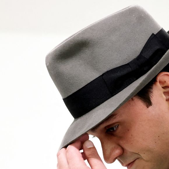 Le tout accompagné de la légende : "Mon coeur explose".

Alain-Fabien Delon lors du cocktail après-spectacle lors de la soirée Ciné-concert symphonique "Alain Delon, le dernier Samouraï" au Palais des congrès à Paris le jour de son anniversaire le 8 novembre 2024.

© Jacovides / Moreau / Bestimage