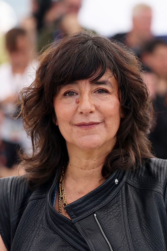 Romane Bohringer au photocall de "Dites-lui que je l'aime" (Séance spéciale) lors du 78ème Festival International du Film de Cannes, le 19 mai 2025. © Jacovides / Moreau / Bestimage