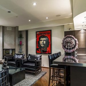 Exclusif - Cyril Hanouna vend la maison qu'il avait achetée à Hollywood Hills.