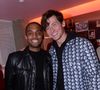 Après avoir traversé une dépression, il a voulu mettre fin à ses jours
Exclusif - Chris Camalon et Stanislas Souffoy-Rittner - Ahcène (ex-candidat de la star Academy 2022) lors de sa release party au Break à Paris le 2 novembre 2023. © Rachid Bellak / Bestimage