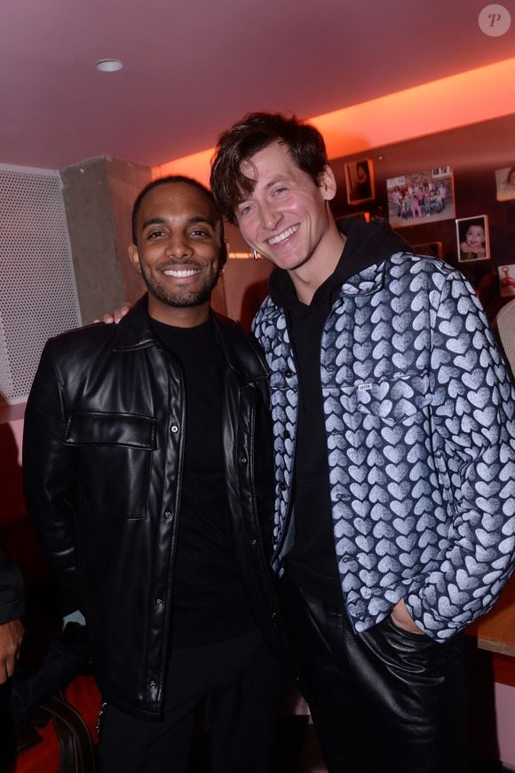 Après avoir traversé une dépression, il a voulu mettre fin à ses jours

Exclusif - Chris Camalon et Stanislas Souffoy-Rittner - Ahcène (ex-candidat de la star Academy 2022) lors de sa release party au Break à Paris le 2 novembre 2023. © Rachid Bellak / Bestimage