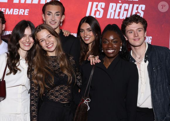 Les élèves de la Star Academy 2025 (G-D) Mélissa, Ambre, Théo L., Lily, Noah, Léane, Léo, Théo P., Jeanne, Victor, Anouk, Ema, Sarah et Bastiaan lors de la première de Running Man au cinéma UGC Ciné Cité Bercy à Paris le 3 novembre 2025.
© Denis Guignebourg / Bestimage