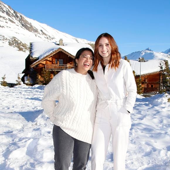 On connaît, en revanche, l'identité d'un autre personne qui compte beaucoup, dans la vie d'Alison Wheeler : sa meilleure amie, Melha Bedia, la sœur de Ramzy Bedia, elle aussi comédienne et humoriste. Elles sont inséparables, et ont même tourné ensemble dans le film "Forte".

Melha Bedia et Alison Wheeler, pour le film "Forte" lors du troisième jour de la 23ème édition du festival international du film de comédie l'Alpe d'Huez, Isère, France, le 16 janvier 2020. © Christophe Aubert via Bestimage