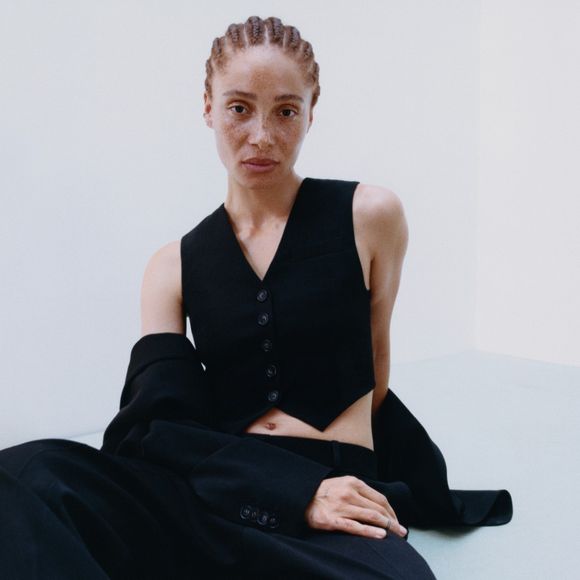 La collection Stella McCartney x H&M est disponible ce jeudi 7 mai. Capture d'écran Instagram