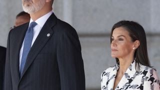 Evénement annulé pour Felipe VI et Letizia d’Espagne après une prise en charge nécessaire