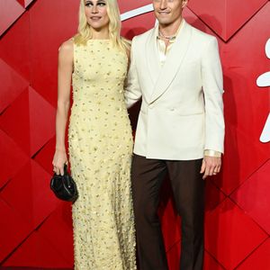 Pixie Lott, Oliver Cheshire aux British Fashion Awards 2024 au Royal Albert Hall, à Londres, le 2 décembre 2024.