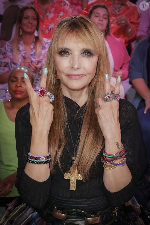 Jeanne Mas - Enregistrement de l'émission "TPMP People (Touche Pas à Mon Poste)", présentée par M.Delormeau, et diffusée sur C8 le 10 septembre
© Jack Tribeca / Bestimage