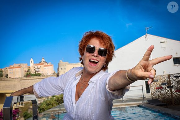 Et n'envisage pas de la vendre

Exclusif - Rendez-vous avec Véronique Genest à l'hôtel Méditerranée de Calvi en Corse, France, le 13 juillet 2023. Véronique Genest est la directrice et fondatrice du Festival Corse En Scène 2023 qui se déroulera du 17 au 21 juillet prochain.
Olivier Sanchez / Bestimage