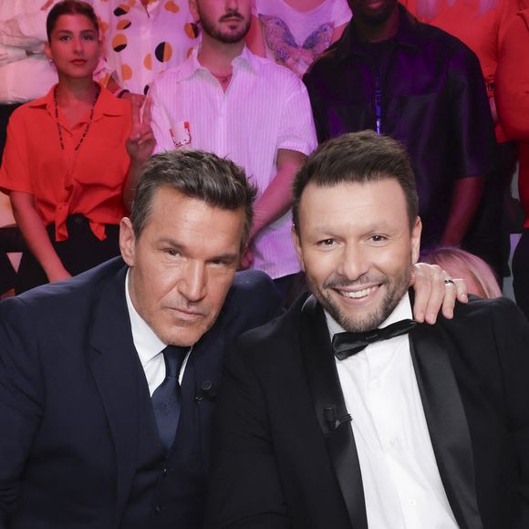 Exclusif - Benjamin Castaldi, Raymond Aabou, sur le plateau de l’émission « TPMP » La dernière sur C8,  présentée par C.Hanouna et diffusée en direct sur C8, Paris, France, le 27 fevrier 2025. © Jack Tribeca / Bestimage