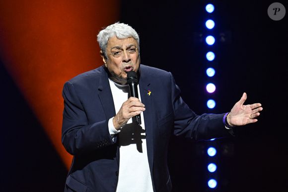 Enrico Macias lors de la soirée hommage "7 octobre - 2 ans après" en mémoire des victimes du 7 octobre et en soutien aux otages du Hamas à la salle Pleyel à Paris le 5 octobre 2025.
Photo par Lionel Urman / Bestimage