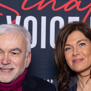 Le père de quatre filles (Morgane, Tiphaine, Faustine et Lou-Elise), issues d'un premier mariage dont on ignore tout, avait déjà évoqué sa compagne sur X dans un tendre tweet 

Pascal Praud, Catherine Bancarel assistent au spectacle The Voice Is Back - 110e anniversaire de Franck Sinatra à la Salle Pleyel le 22 novembre 2025 à Paris, France. Photo par Nasser Berzane/ABACAPRESS.COM