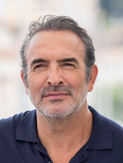 Jean Dujardin loin des projecteurs : l’acteur s’offre une parenthèse dans un refuge cinq étoiles face à la mer, combien coûte une nuit ?
