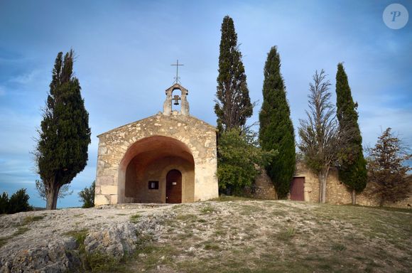 La chapelle Sainte-Sixte à Eygalières qui se trouve à moins de 500 mètres de la villa de Michel Drucker. 1er septembre 2014. © AGENCE / BESTIMAGE