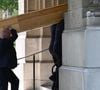 Ses proches de son réunis pour lui rendre un ultime hommage
Coffin lors de la cérémonie d'enterrement de Daniel Bilalian à l'église Saint-Pierre de Neuilly-sur-Seine, près de Paris, France, le 22 mai 2025. Le journaliste, présentateur et animateur de télévision français Daniel Bilalian est décédé le 14 mai 2025 à l'âge de 78 ans. Photo by Firas Abdullah/ABACAPRESS.COM