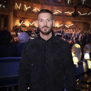 Exclusif - Matt Pokora (M. Pokora) lors de l'enregistrement de l'émission Le Grand Echiquier - Spécial Claude François présentée par C.Chazal et A.Manoukian et diffusée le 13 janvier sur France, à l'Opéra royal du château de Versailles, accompagné par l'Orchestre de l'Opéra Royal à Versailles, France, le 16 septembre 2025. Jack Tribeca/Bestimage