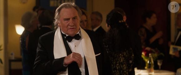 Gérard Depardieu dans le film "Les Volets verts" de Jean Becker