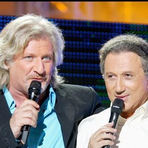 C'est ce qu'a confié Michel Drucker à "La Tribune dimanche"

Exclusif - Patrick Sébastien et Michel Drucker sur le plateau de l'émission" Carcassonne en fête". © Guillaume Gaffiot/Bestimage