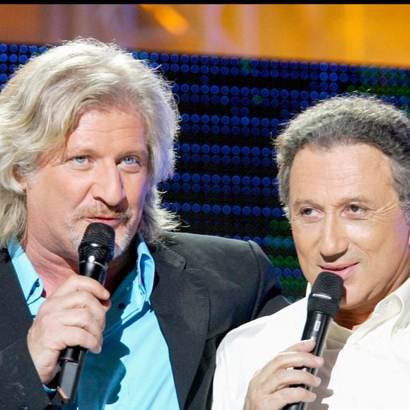 C'est ce qu'a confié Michel Drucker à "La Tribune dimanche"

Exclusif - Patrick Sébastien et Michel Drucker sur le plateau de l'émission" Carcassonne en fête". © Guillaume Gaffiot/Bestimage