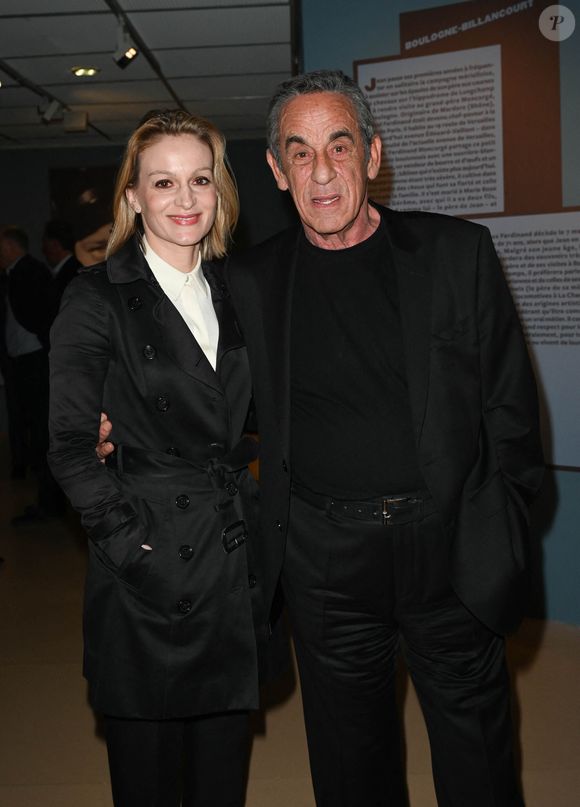 Thierry Ardisson et sa femme Audrey Crespo-Mara - Vernissage de l'exposition Jean Gabin à l'Espace Landowski / Musée des Années 30 à Boulogne-Billancourt le 8 mars 2022. © Coadic Guirev/Bestimage