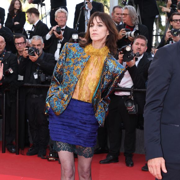 Charlotte Gainsbourg - Montée des marches du film " Fjord " lors du 79ème Festival International du Film de Cannes, le 18 mai 2026. 

© Jacovides-Moreau / Bestimage