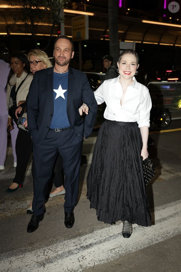 Emilie Dequenne et son mari Michel Ferracci lors du Festival de Cannes en Mai 2024.