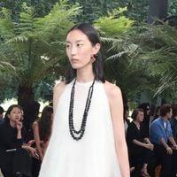 Fashion Week Haute Couture 2026-2027 : Dior marque les esprits en alliant la mode, l’art et la nature