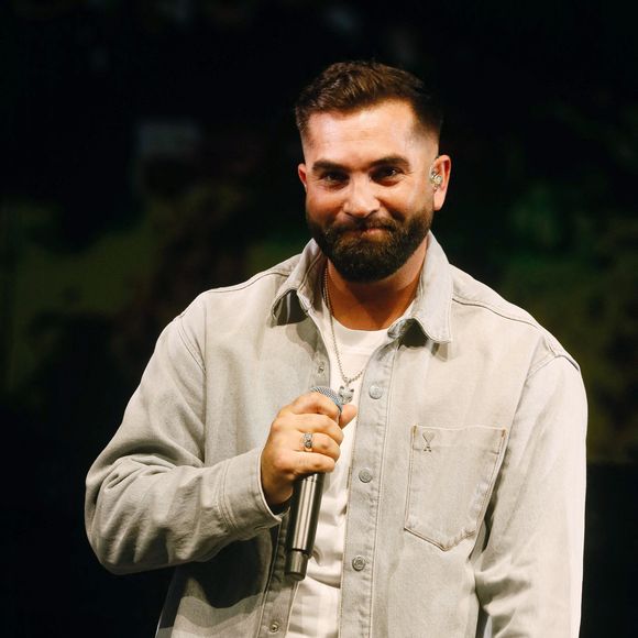 Kendji Girac en concert "Corsu Mezu Mezu" à la Défense Arena à Paris, le 28 octobre 2023. 

Photo : Christophe Clovis / Bestimage