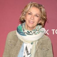 "J'ai pas vu le temps passer" : Corinne Touzet perd ses moyens après une demande en plein direct