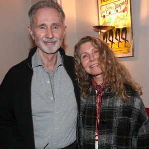 Thierry Lhermitte et Hélène à la représentation de la pièce de théâtre "Fleurs de soleil" au théâtre Antoine à Paris, France, le 16 mars 2023. 

Photo : Bertrand Rindoff / Bestimage
