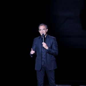 Nikos Aliagas lors de l'enregistrement de l'émission "La chanson secrète N°14", présentée par Nikos Aliagas et diffusée le 26 décembre sur TF1, à Paris le 9 décembre 2025. © Jacovides-Moreau/Bestimage