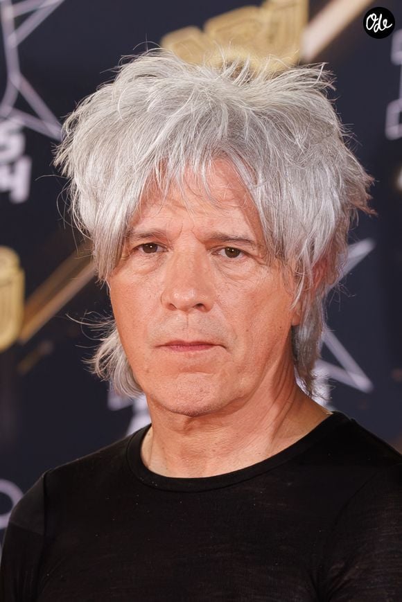 Nicolas Sirkis, du groupe Indochine, assiste à la 26e cérémonie des NRJ Music Awards au Palais des Festivals, le 1er novembre 2024 à Cannes, en France. Photo : Anne Barson/Abaca
