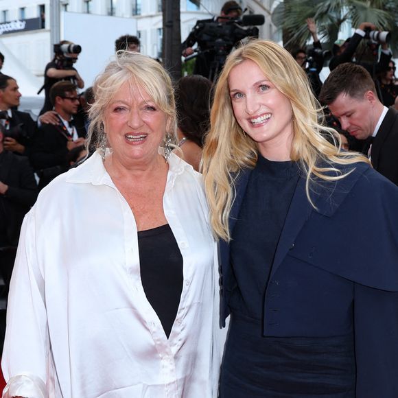 Charlotte de Turckheim et sa fille Johanna - Montée des marches du film " La venue de l'avenir " lors du 78ème Festival International du Film de Cannes, au Palais des Festivals à Cannes. Le 22 mai 2025
© Jacovides-Moreau / Bestimage