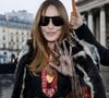 Bannie de la plateforme, Giulia peut compter sur le soutien de sa mère qui a pris la parole à ce sujet dans une interview accordée à l’influenceuse Carla Ghebal.

Carla Bruni arrive au défilé Valentino lors de la Fashion Week Haute Couture Automne/Hiver 2025 - 2026 le 29 janvier 2025 à Paris, France. Photo by Marco Piovanotto/ABACAPRESS.COM
