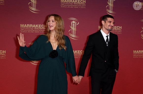 Virginie Efira et Niels Schneider au photocall lors de la deuxième journée de la 22ème édition du Festival International du Film de Marrakech, Maroc, le 29 novembre 2025. © Dominique Jacovides/Bestimage