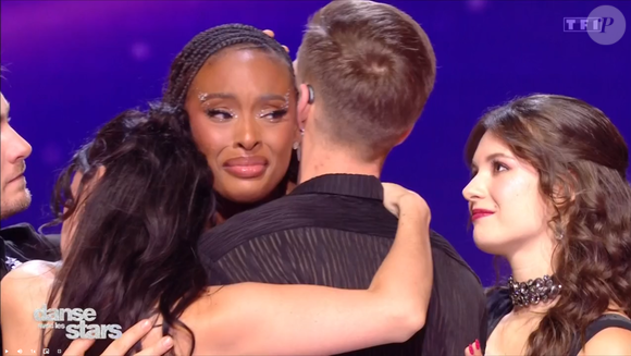 C'est Angélique Angarni-Filopon qui a perdu son duel face à Julien Lieb.

Nouvelle élimination dans Danse avec les stars, capture d'écran TF1