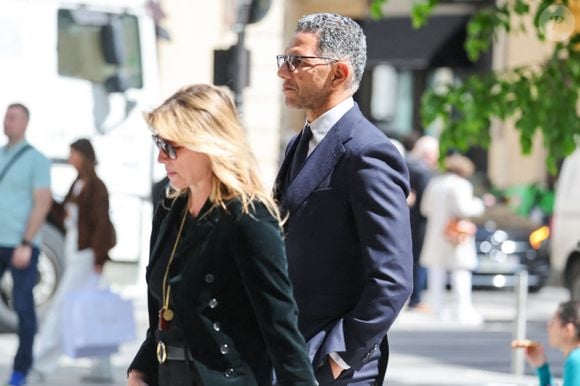 Depuis, ils se sont affichés de nombreuses fois ensemble comme lors des obsèques du père de l'ex de Marc Lavoine en avril 2024. 

Sarah Poniatowski (Lavoine) et son compagnon Roschdy Zem -  Arrivées aux obsèques du prince Jean-Stanislas Poniatowski en l'Eglise polonaise à Paris, France, le 29 avril 2024. © Jacovides-Moreau/Bestimage